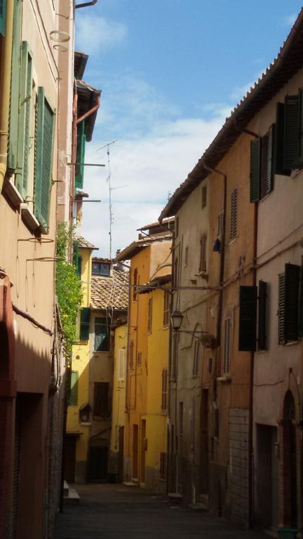 Bilocale In Via Del Conventuccio Apartment Perugia Luaran gambar