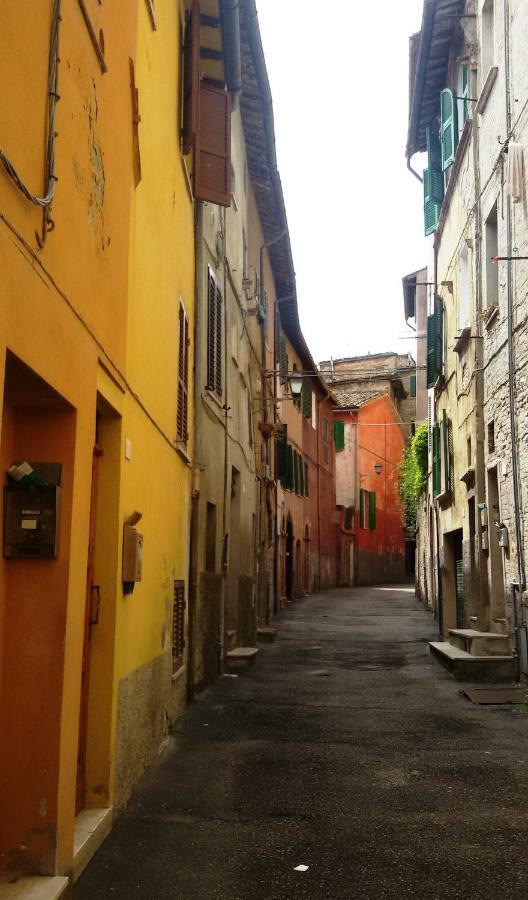 Bilocale In Via Del Conventuccio Apartment Perugia Luaran gambar